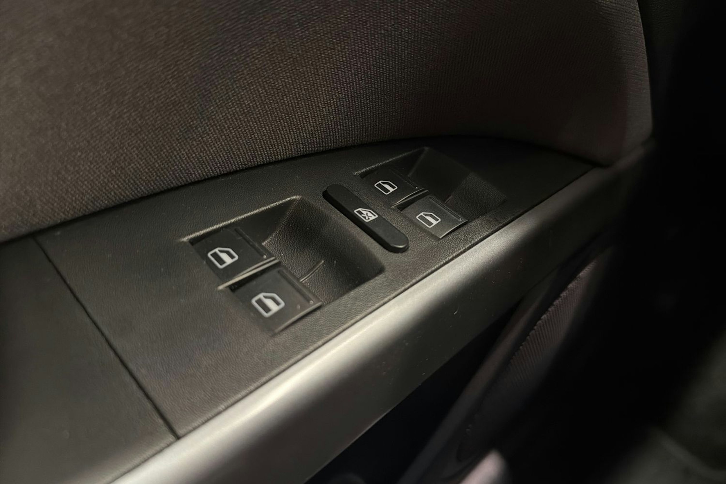 punainen SEAT Leon 2011 kuva 20.