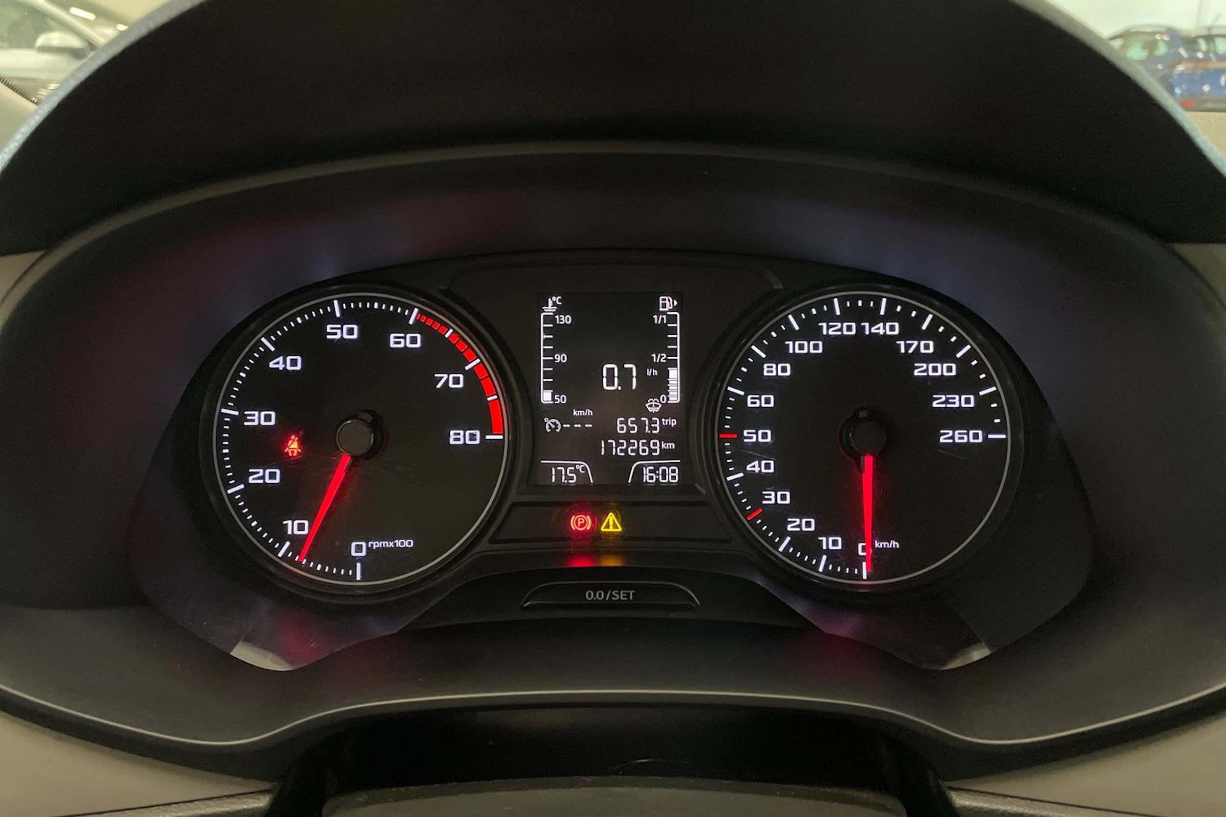 punainen SEAT Leon 2014 kuva 17.