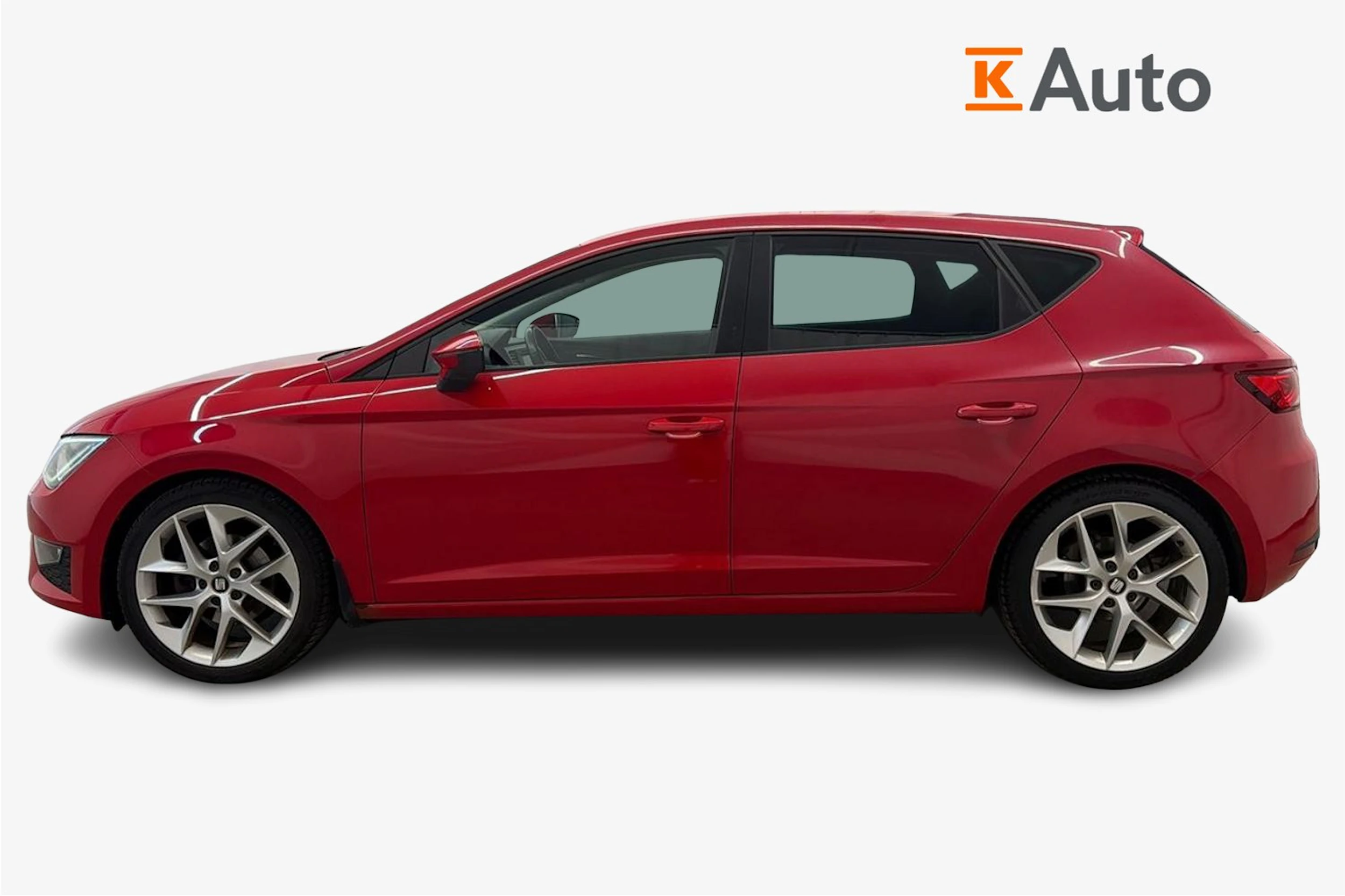 punainen SEAT Leon 2014 kuva 5.