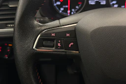 punainen SEAT Leon 2014 kuva 16.