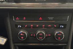 punainen SEAT Leon 2014 kuva 20.