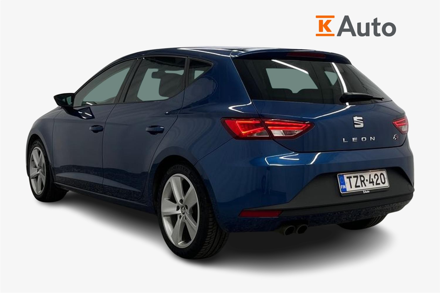 Seat Leon 1,8 TSI 180 FR DSG 2015, kuva 2/23