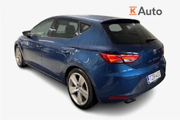 sininen SEAT Leon 2015 kuva 2.