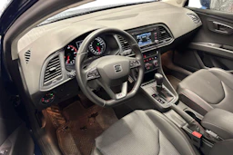 sininen SEAT Leon 2015 kuva 3.