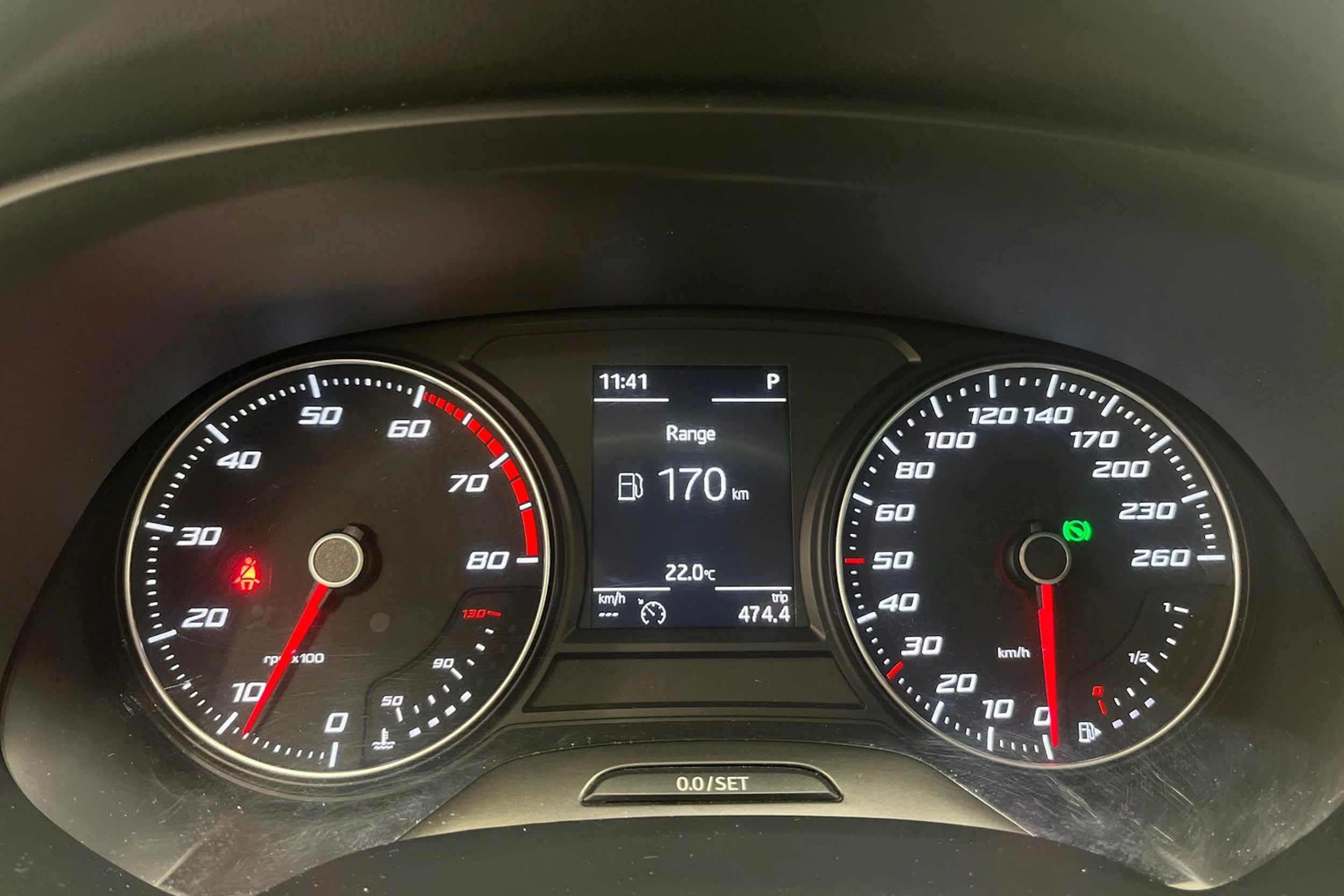 sininen SEAT Leon 2015 kuva 13.