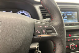 sininen SEAT Leon 2015 kuva 15.
