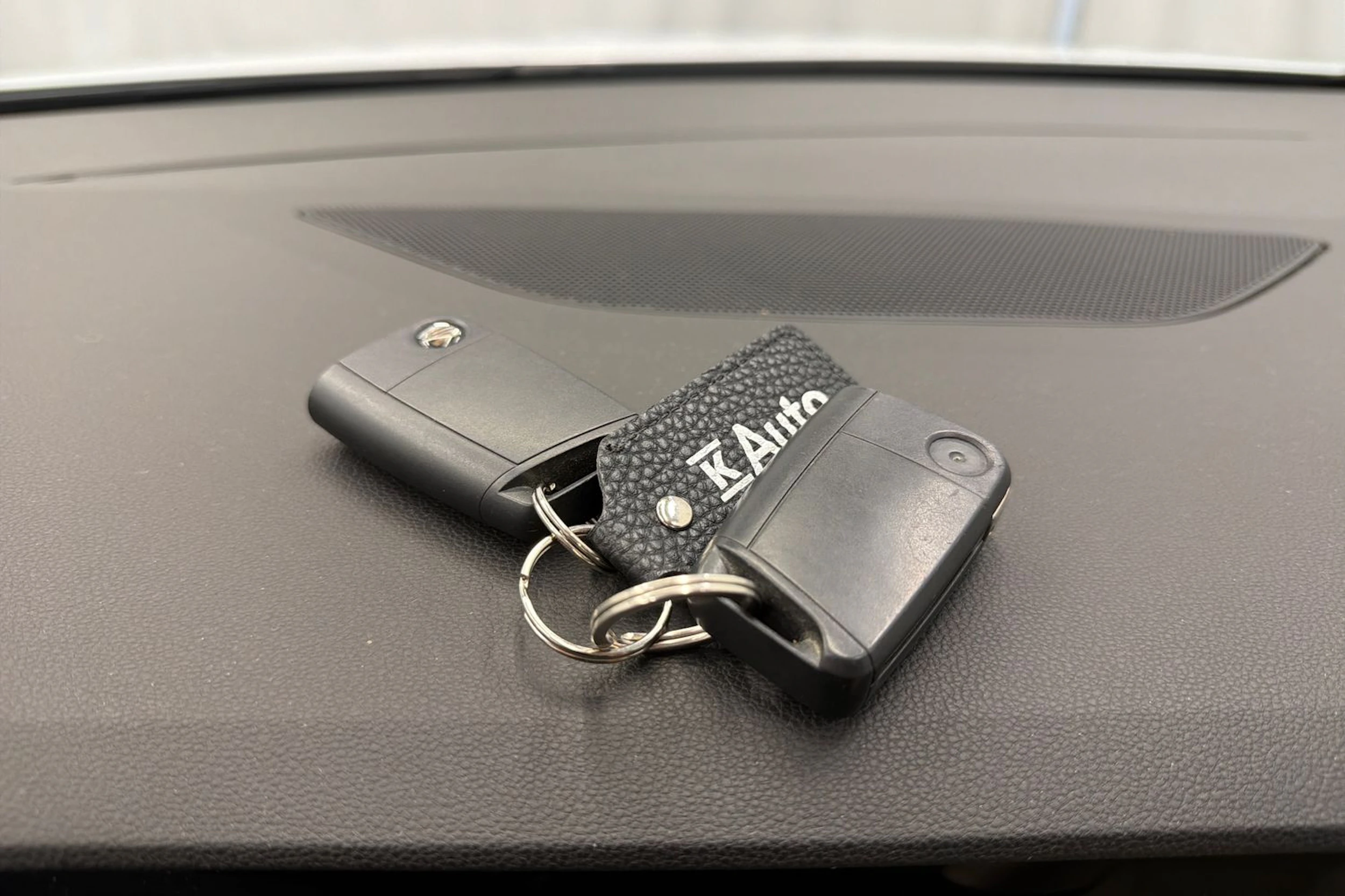 valkoinen SEAT Leon 2015 kuva 26.