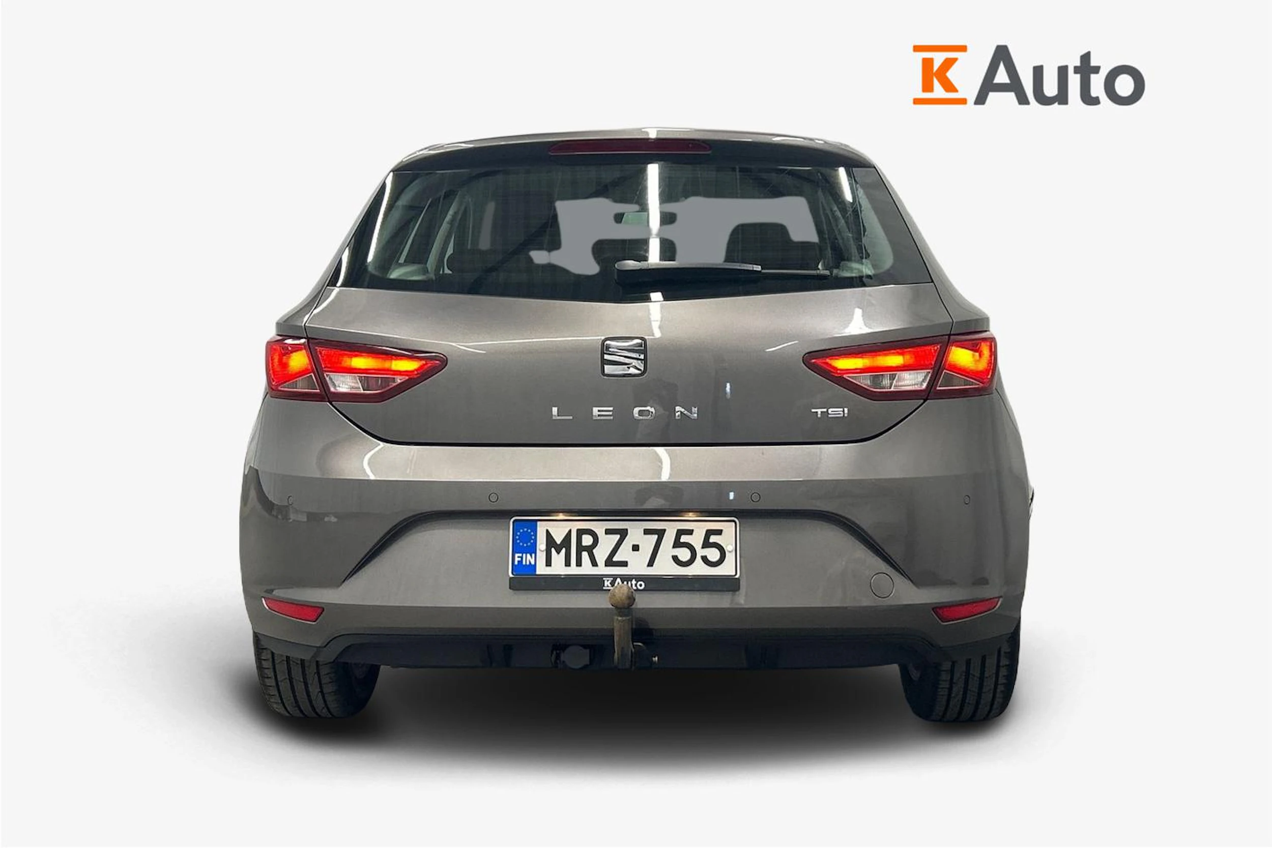 harmaa SEAT Leon 2016 kuva 4.