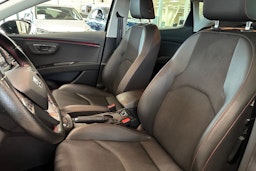 musta SEAT Leon 2017 kuva 14.