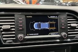 musta SEAT Leon 2017 kuva 16.