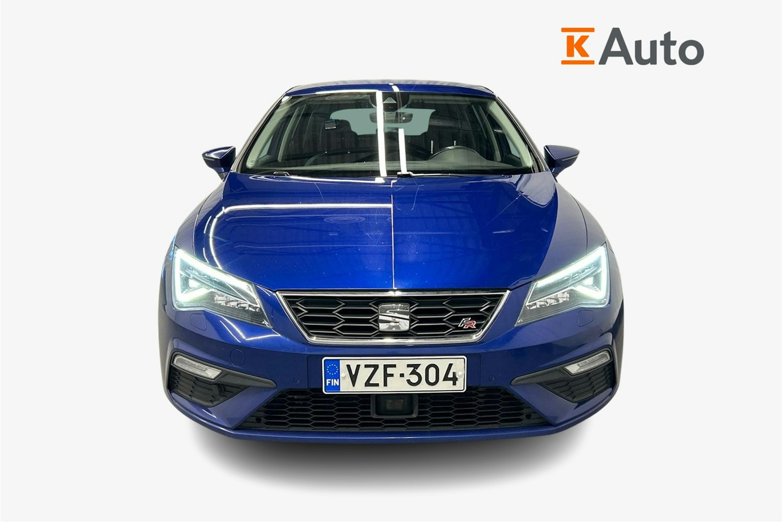 sininen SEAT Leon 2017 kuva 5.