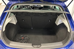 sininen SEAT Leon 2017 kuva 14.
