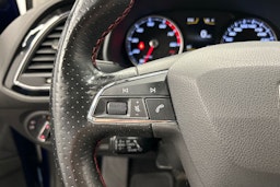 sininen SEAT Leon 2017 kuva 20.
