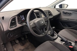 sininen SEAT Leon 2017 kuva 3.