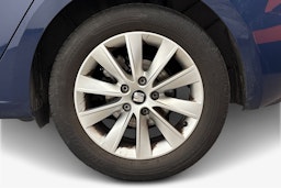 sininen SEAT Leon 2017 kuva 11.