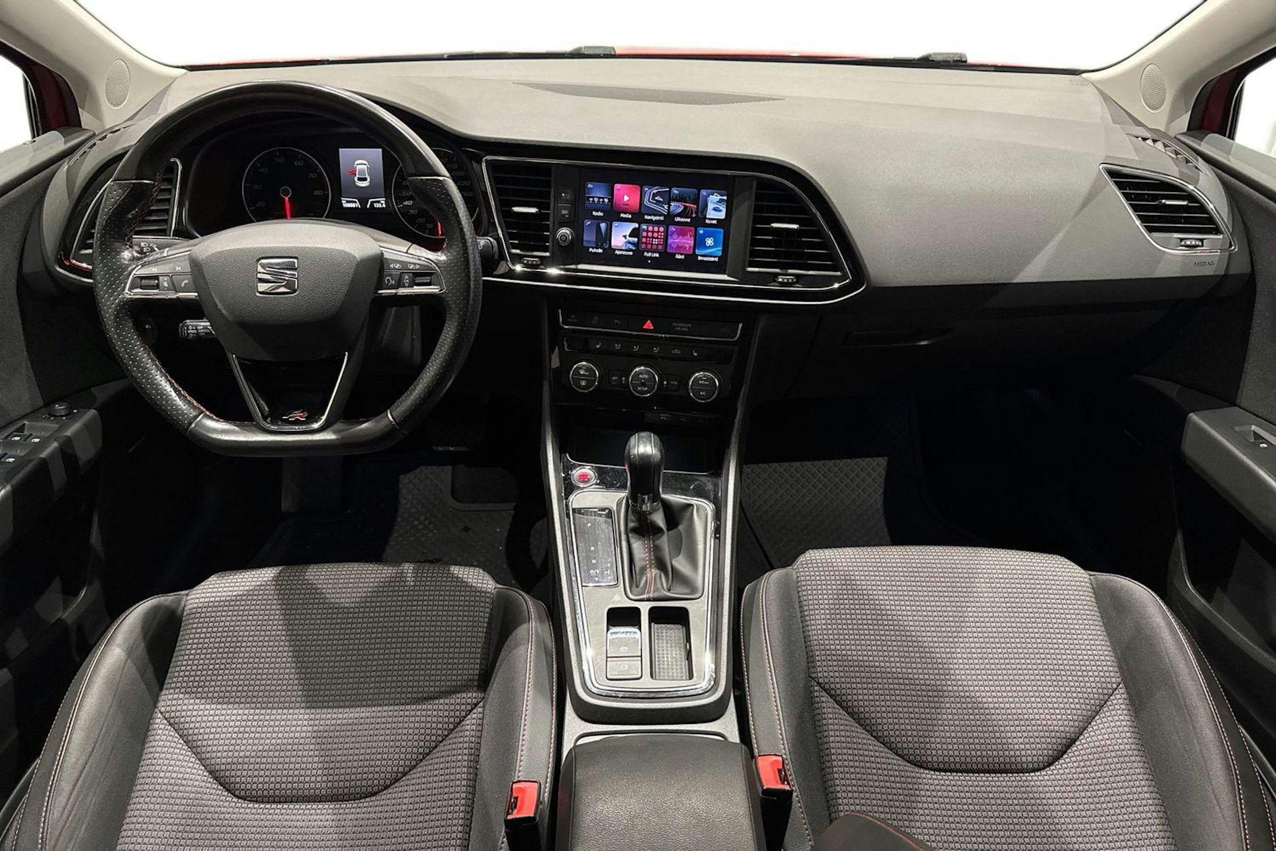 met. vihreä SEAT Leon 2018 kuva 9.