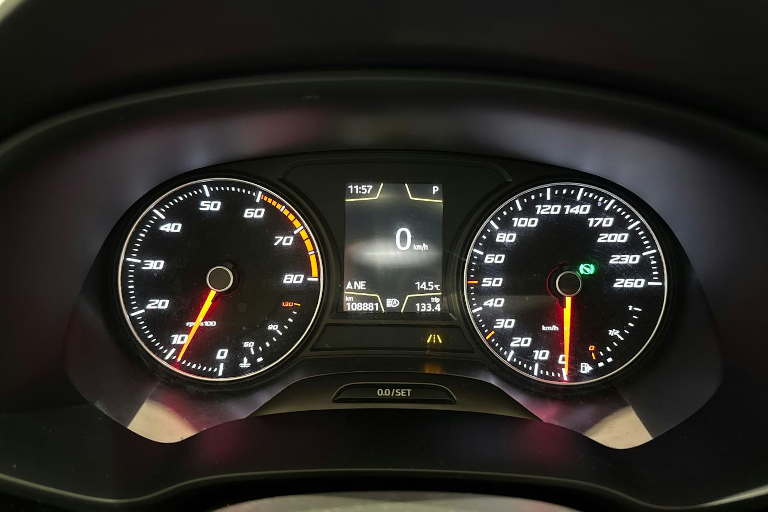 met. vihreä SEAT Leon 2018 kuva 20.