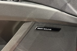 met. vihreä SEAT Leon 2018 kuva 21.