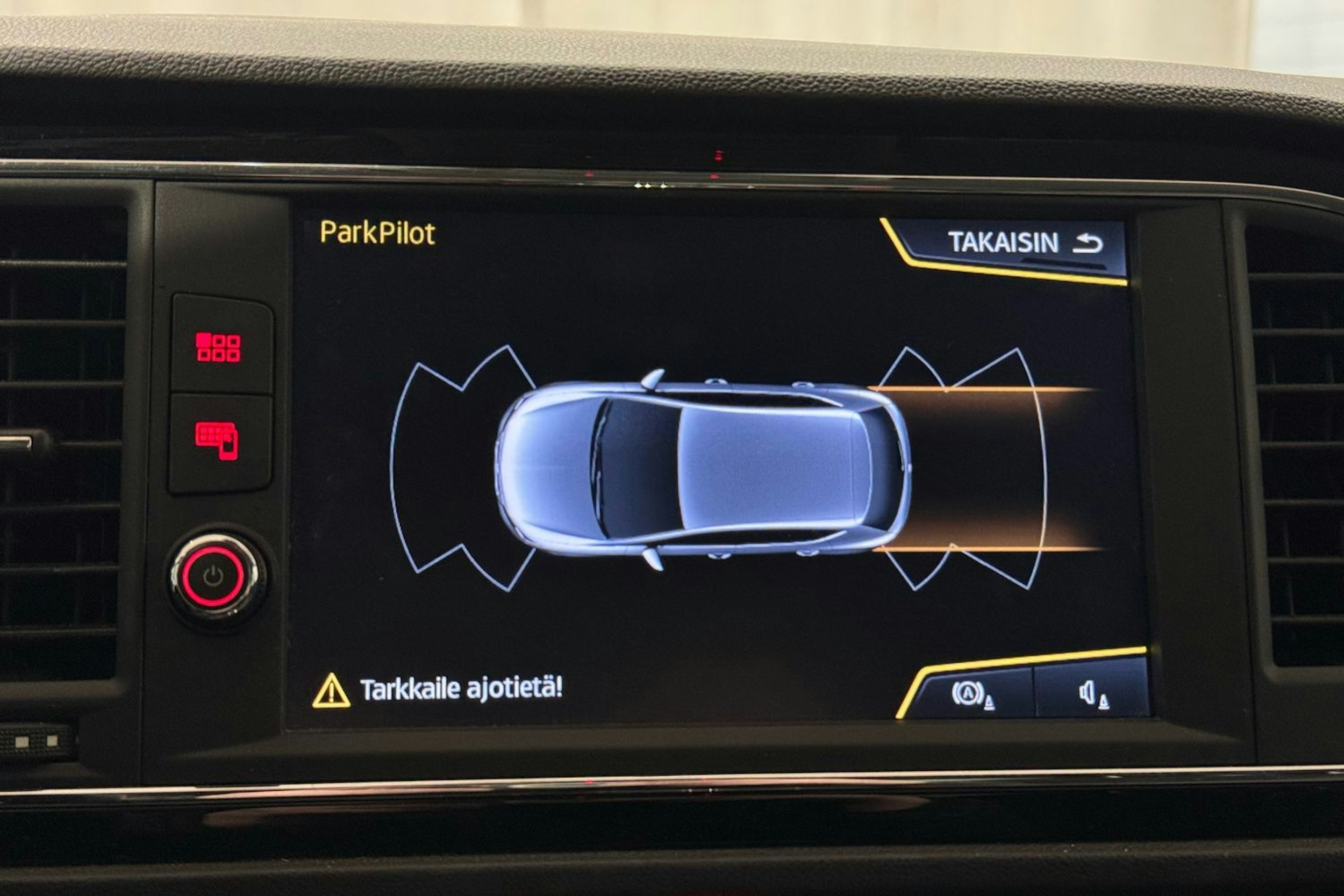 met. vihreä SEAT Leon 2018 kuva 23.