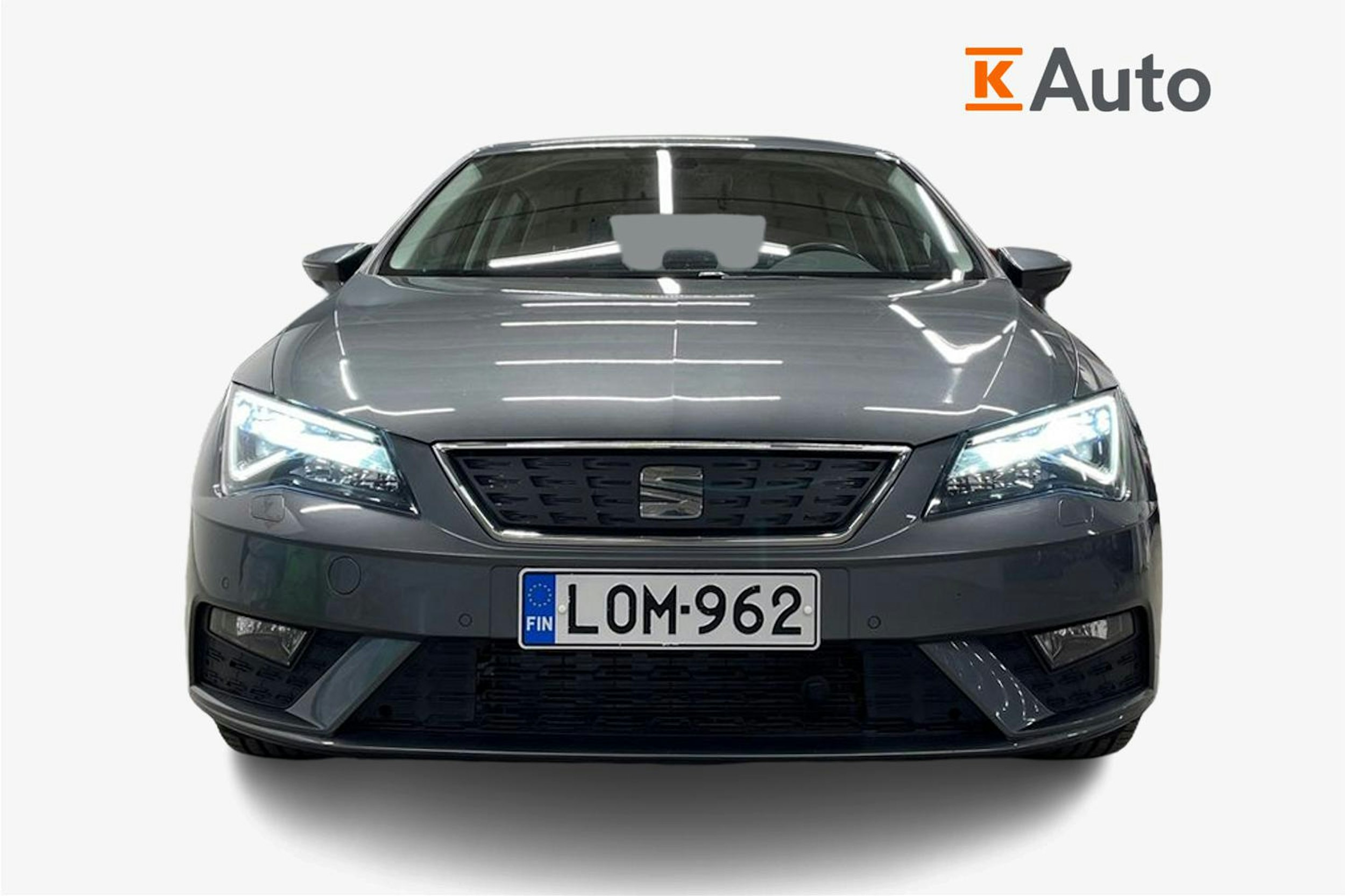 harmaa SEAT Leon 2018 kuva 5.