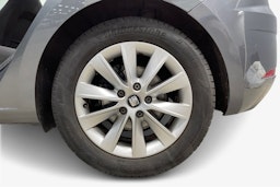 harmaa SEAT Leon 2018 kuva 11.