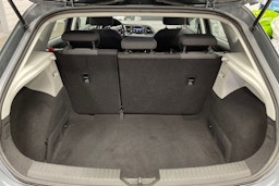 harmaa SEAT Leon 2018 kuva 14.