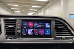 harmaa SEAT Leon 2018 kuva 16.