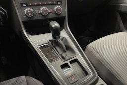 harmaa SEAT Leon 2018 kuva 21.