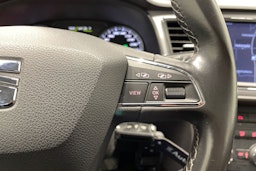 harmaa SEAT Leon 2018 kuva 24.