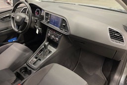 harmaa SEAT Leon 2018 kuva 28.