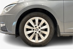 harmaa SEAT Leon 2018 kuva 11.