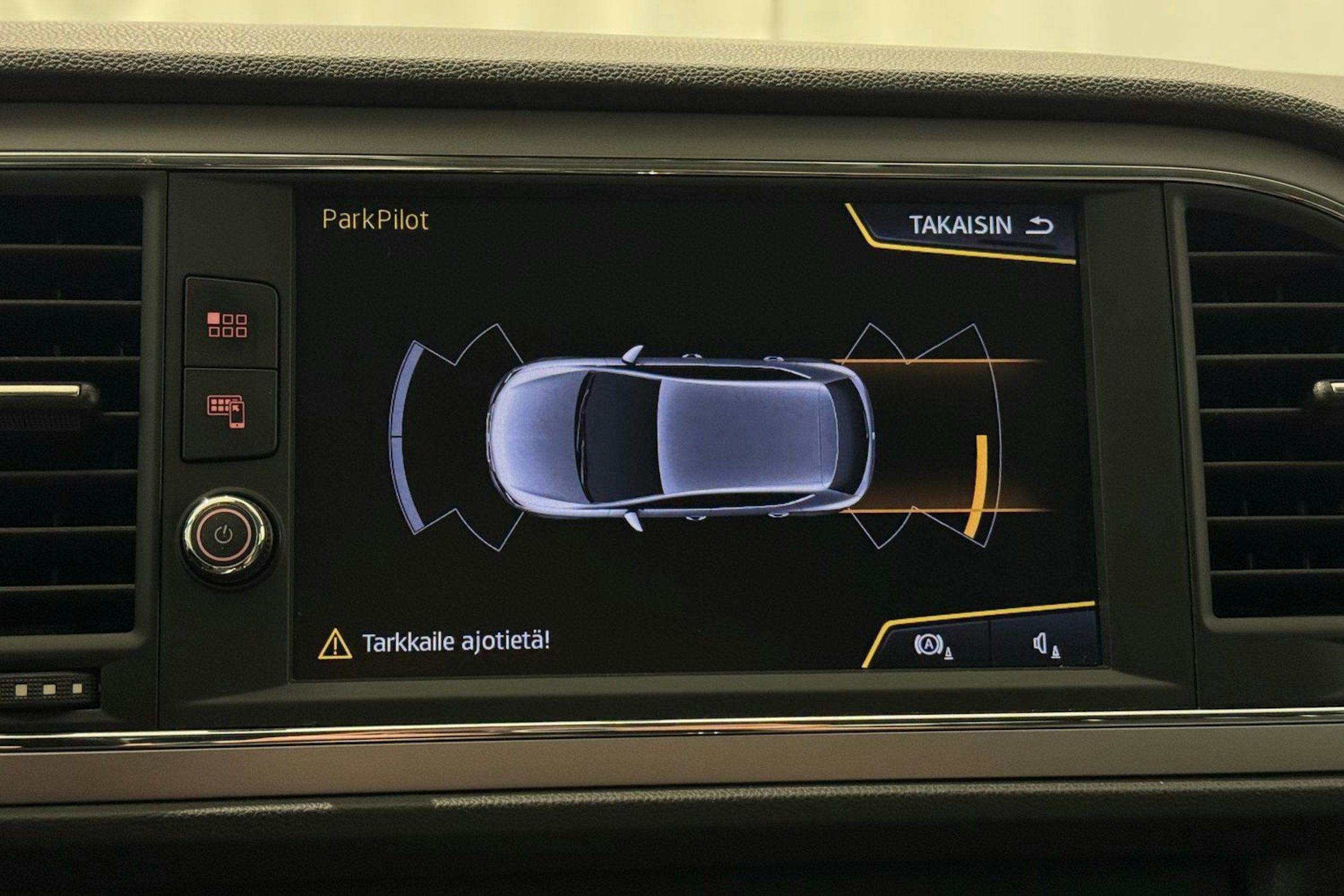 harmaa SEAT Leon 2018 kuva 20.