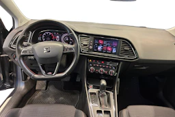 harmaa SEAT Leon 2019 kuva 9.