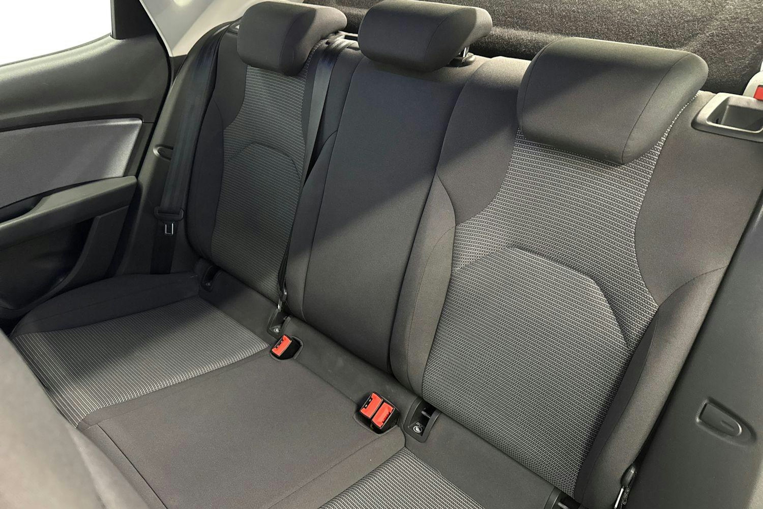 harmaa SEAT Leon 2019 kuva 10.