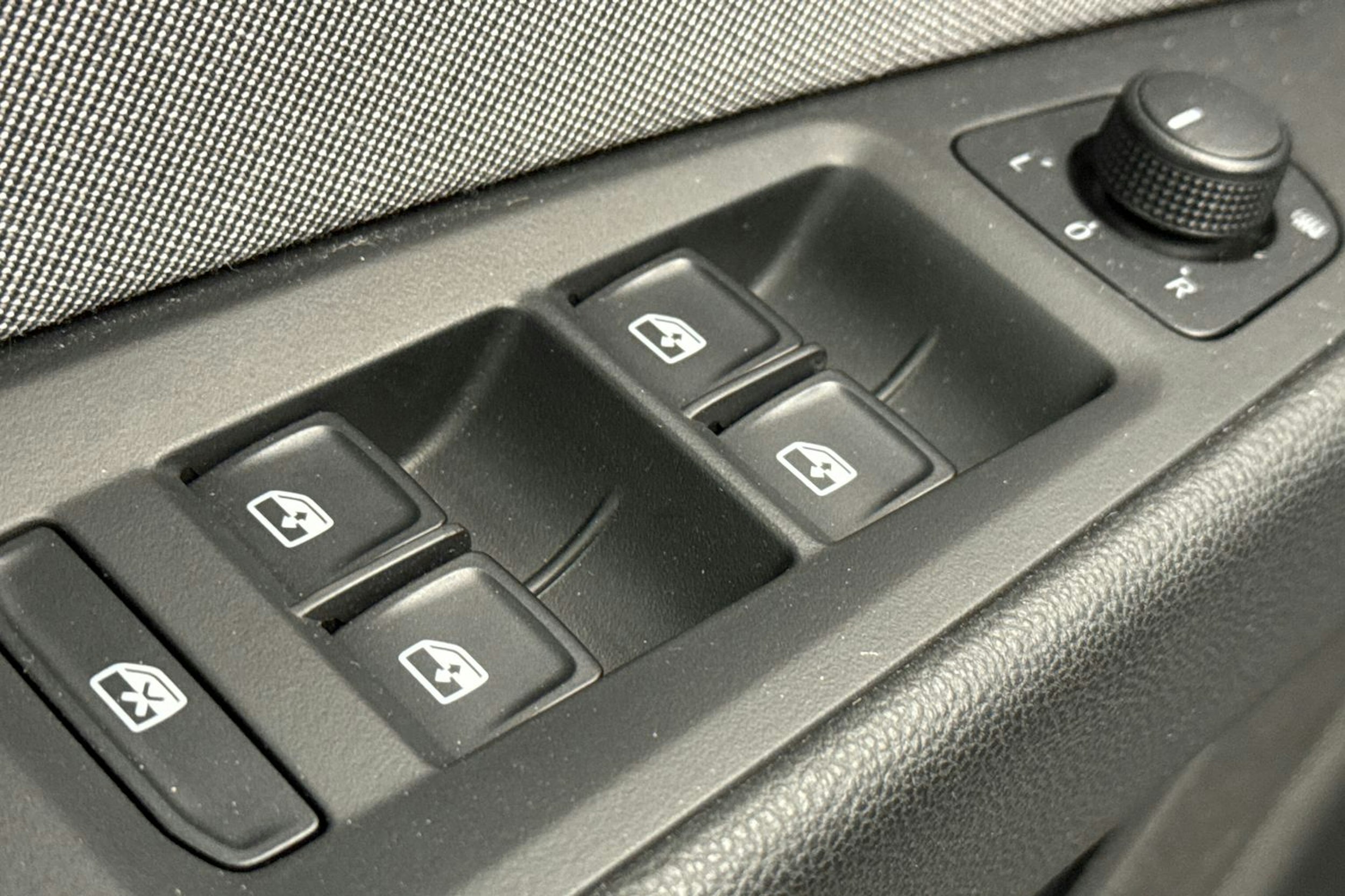 harmaa SEAT Leon 2019 kuva 19.