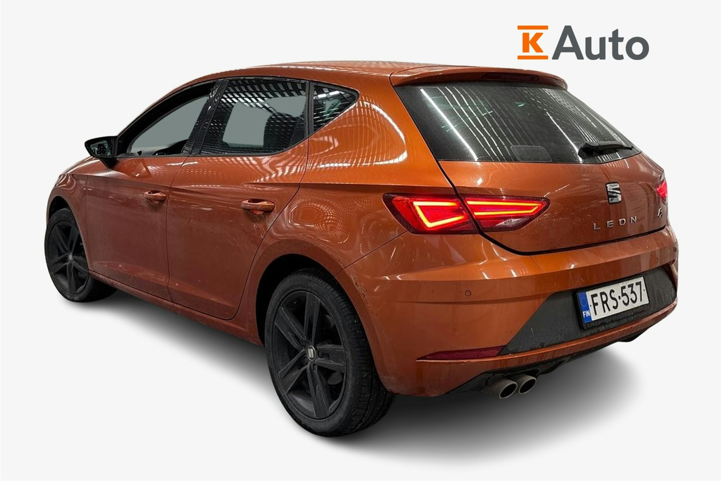 oranssi SEAT Leon 2019 kuva 2.