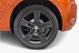 oranssi SEAT Leon 2019 kuva 11.