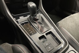 oranssi SEAT Leon 2019 kuva 21.