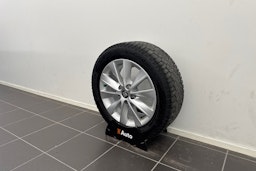 Valkoinen SEAT LEON 2019 kuva 13.