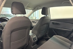 Valkoinen SEAT LEON 2019 kuva 14.