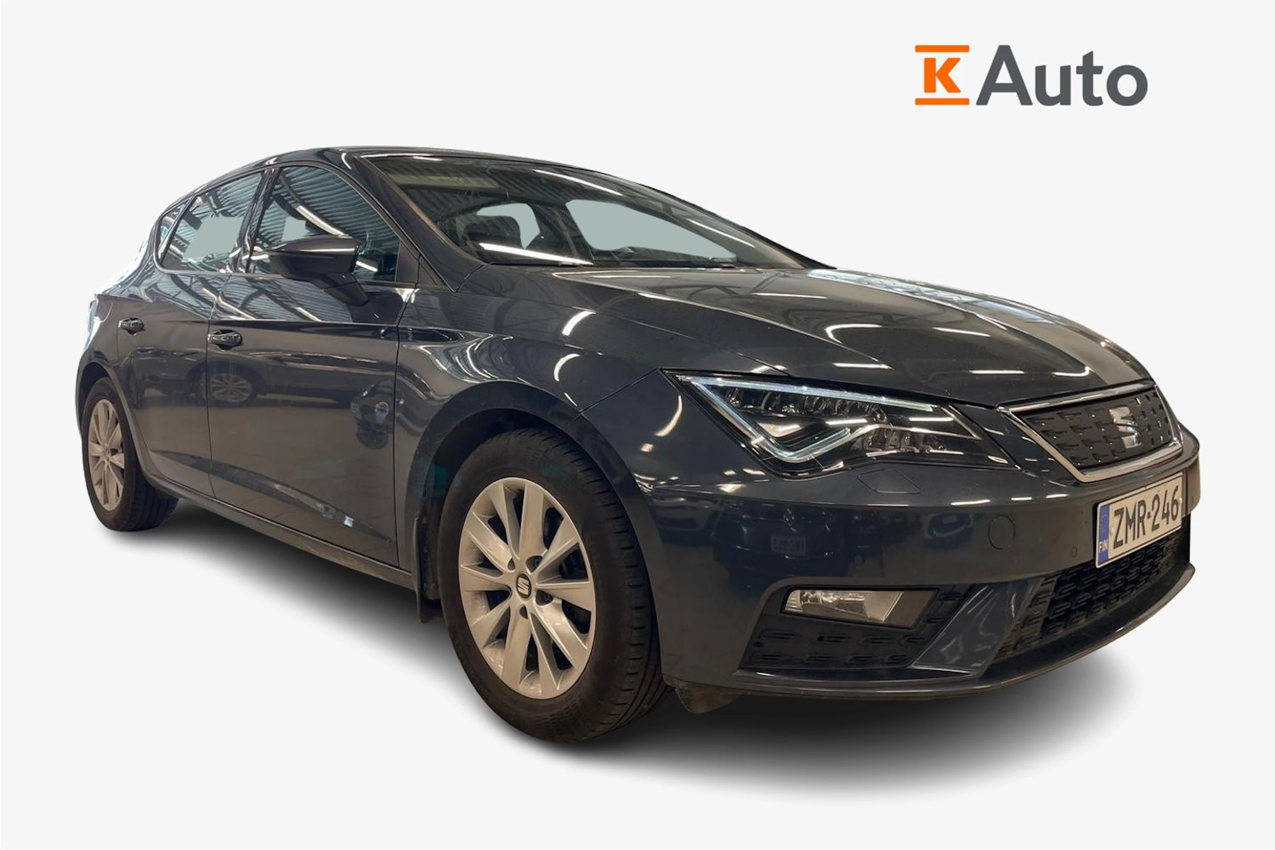 harmaa SEAT Leon 2019 kuva 1.