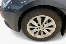 harmaa SEAT Leon 2019 kuva 12.
