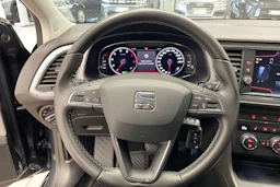 harmaa SEAT Leon 2019 kuva 15.