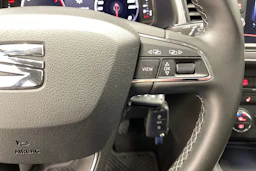harmaa SEAT Leon 2019 kuva 16.