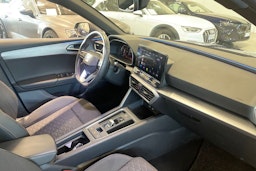 met. sininen SEAT Leon 2021 kuva 15.