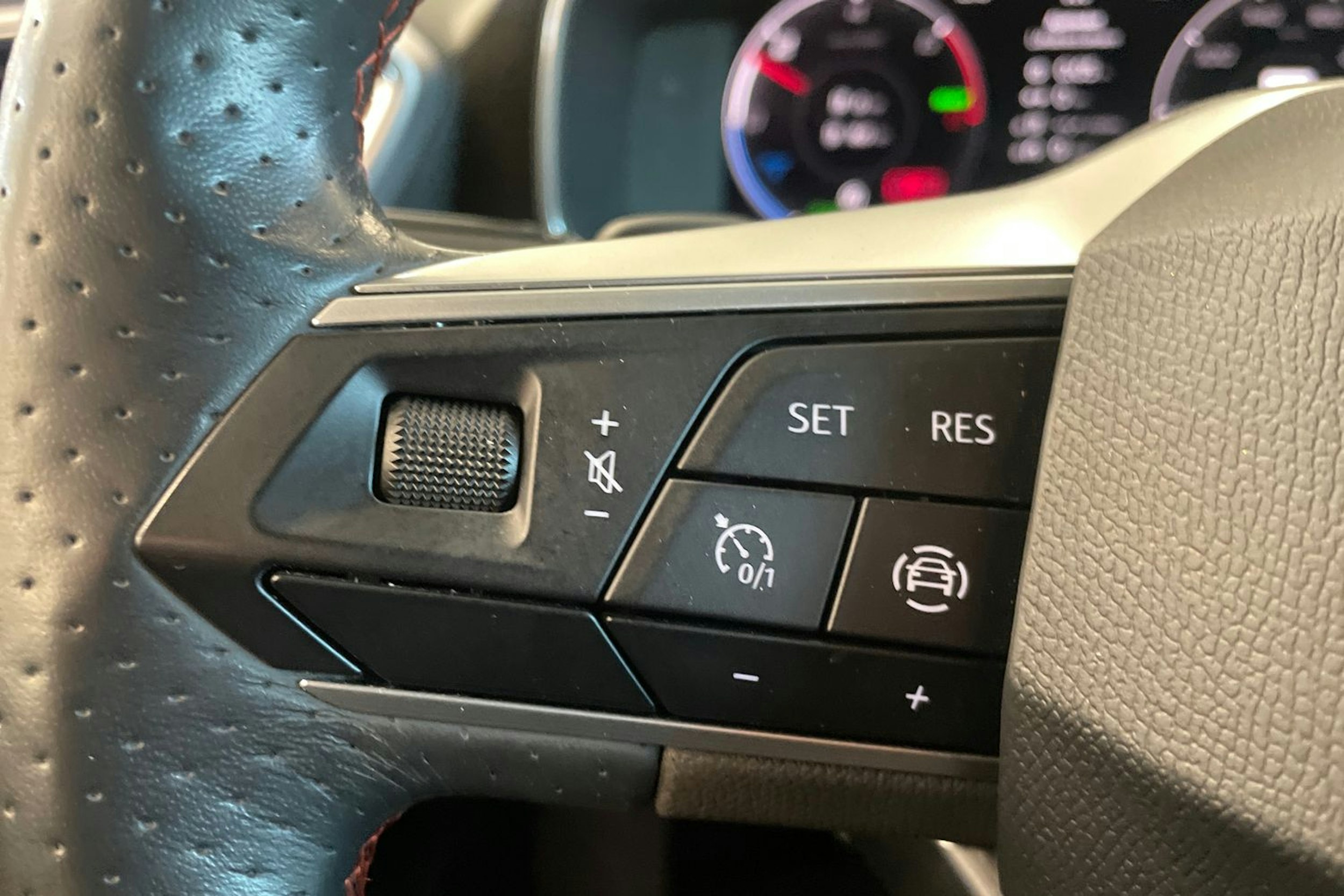 met. sininen SEAT Leon 2021 kuva 18.