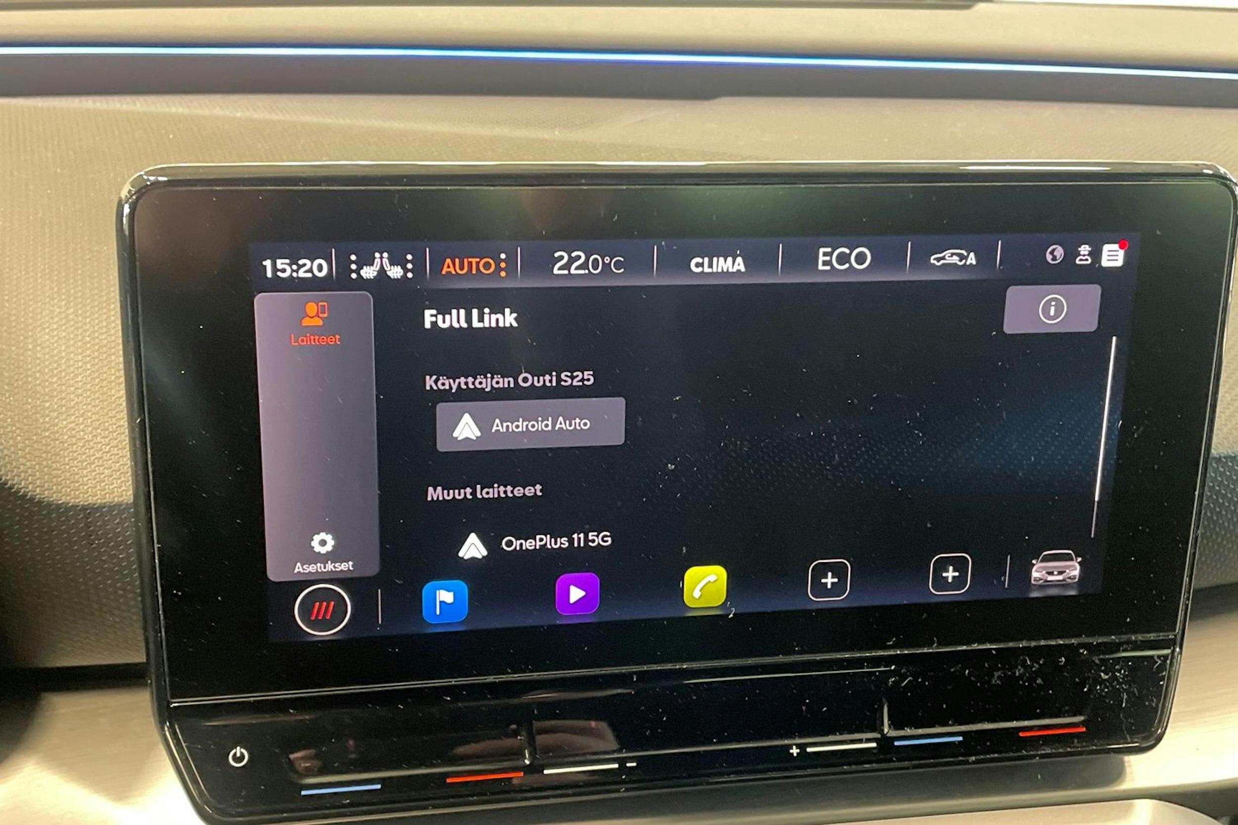 met. sininen SEAT Leon 2021 kuva 27.