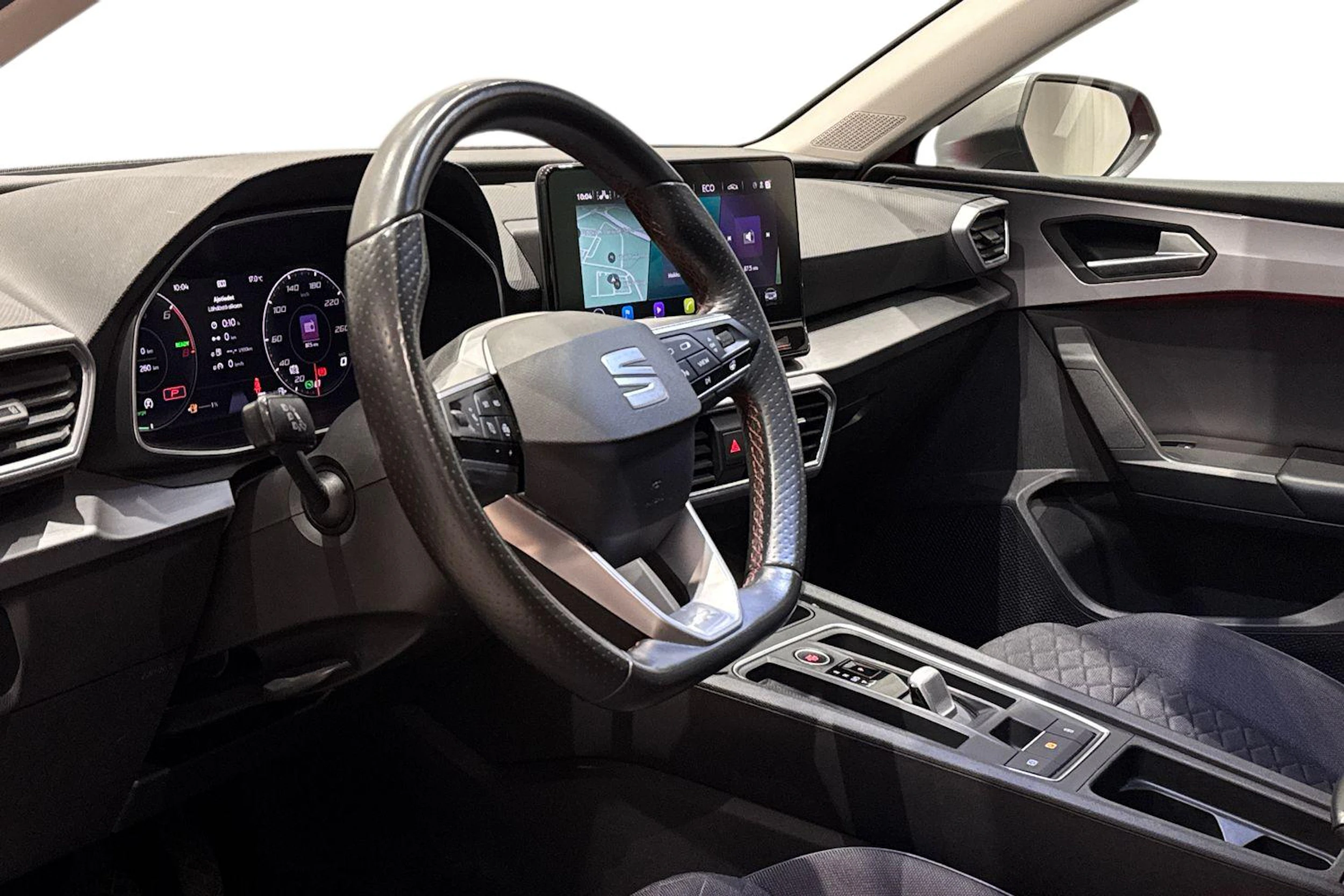 punainen SEAT Leon 2021 kuva 6.