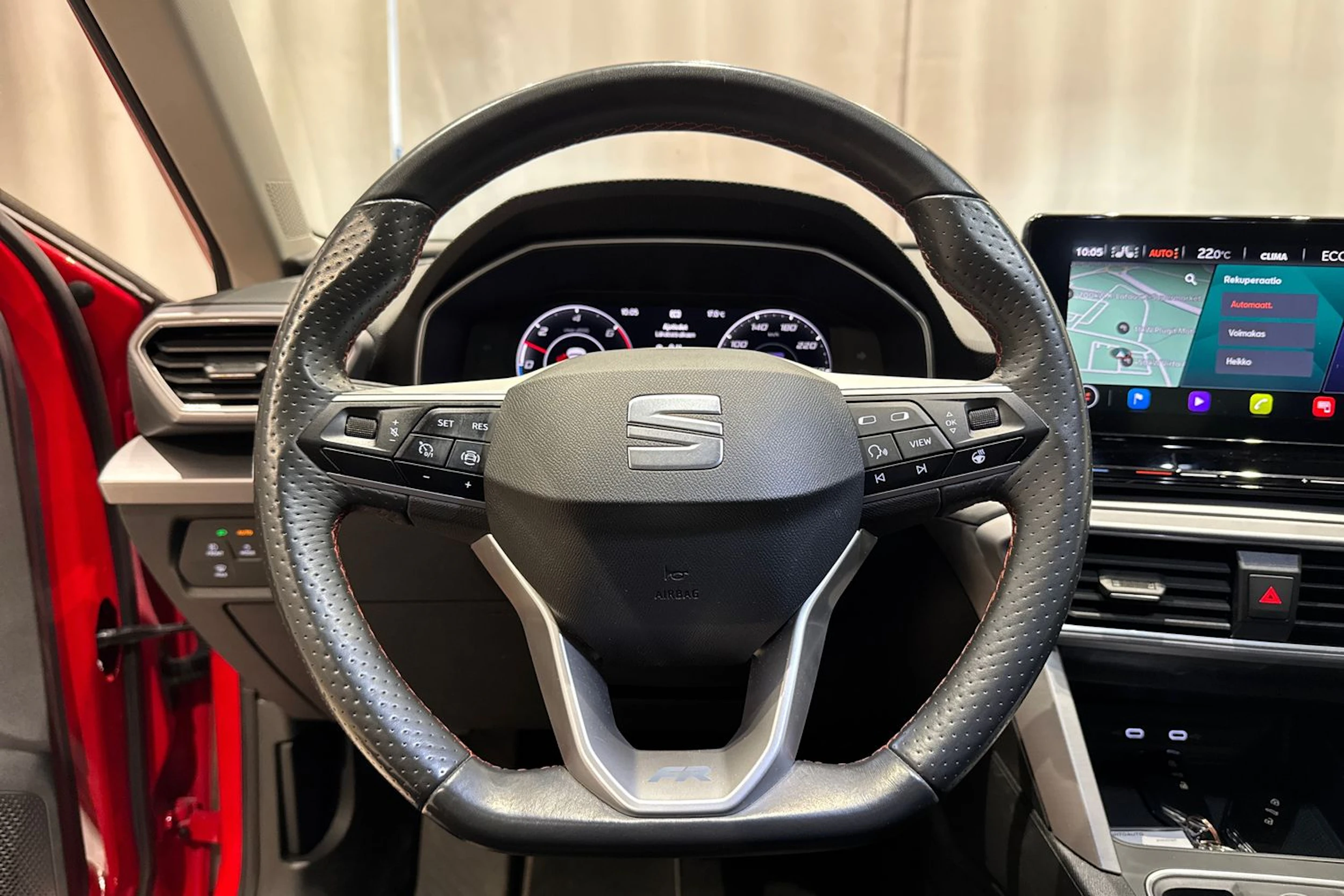 punainen SEAT Leon 2021 kuva 15.