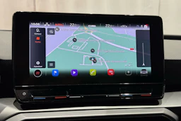 punainen SEAT Leon 2021 kuva 19.